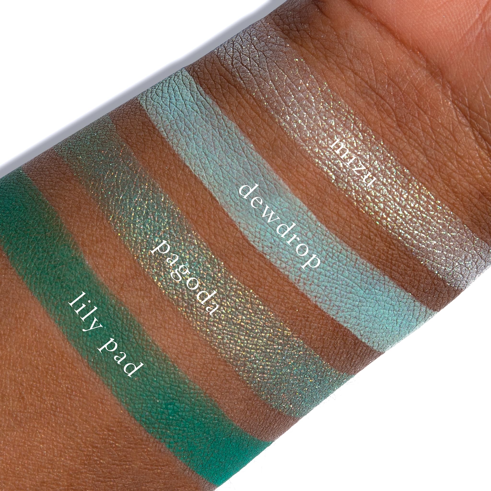 Amazon.com : Viseart Paris Petits Fours Pro Luxe Eyeshadow Palette